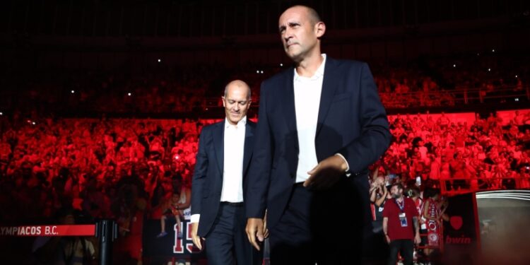 KAE Oλυμπιακός: «Αδιαπραγμάτευτη προτεραιότητα η δημόσια ασφάλεια, όχι οι “φαντασιώσεις” του Δ. Γιαννακόπουλου»