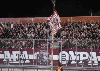 ΑΕΛ Novibet: Και η Λιβαδεικά θα γίνει «βυσσινί»