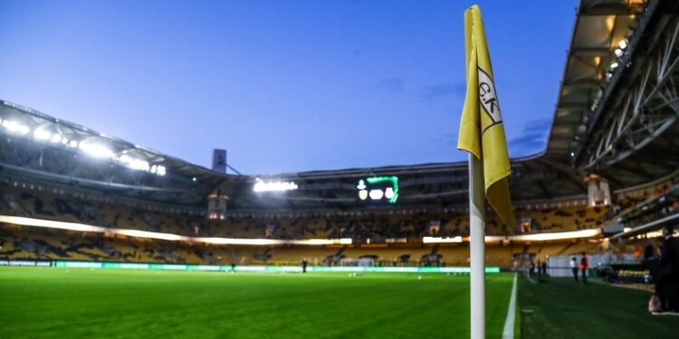 ΑΕΚ για Λανουά: «Περνάει αντιφατικά μηνύματα στους διαιτητές για παρόμοιες φάσεις, ανάλογα με το ποιες ομάδες αφορά»