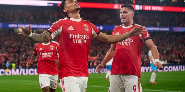 Φαρένσε -2: Έκλεισε θέση στους «8» του Κυπέλλου, στον πάγκο ο Παυλίδης