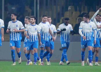 ΑΕΚ – Κραϊόβα: Λάθος του Πινέδα με τους Ρουμάνους να κάνουν το 0-1 (vid)