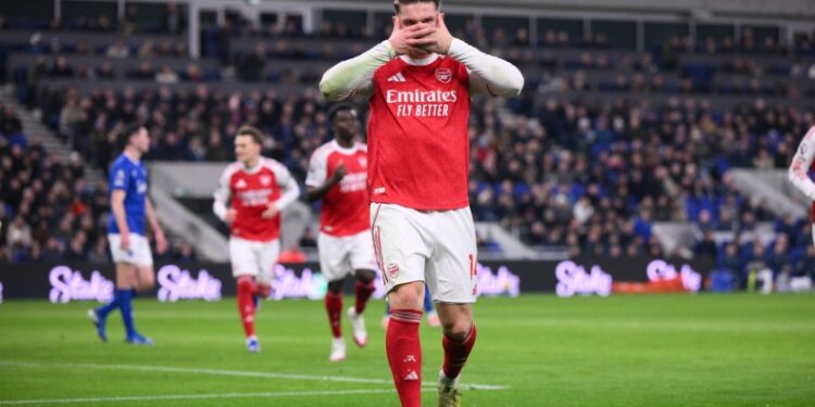 Έβερτον -1: «Κανονιά» χριστουγεννιάτικης κορυφής από τον Γιόκερες