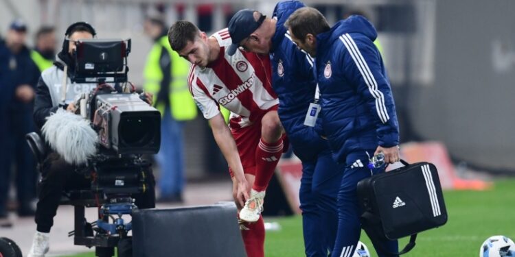 Ολυμπιακός: Κάκωση ο Πιρόλα, θα λείψει για περίπου 3 εβδομάδες