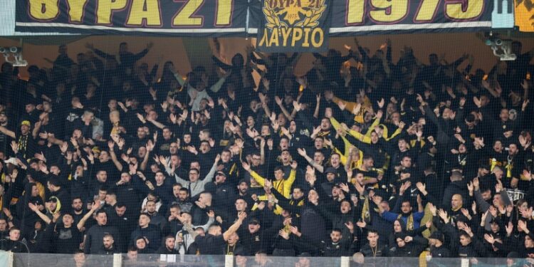 Stoiximan Superleague: Κλήσεις σε απολογία για ΑΕΚ, Ολυμπιακό και ΠΑΟΚ