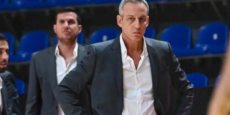 Κάτας: Τον προβληματίζει το άγνωστο με Πενιαρόγια-Πέιν