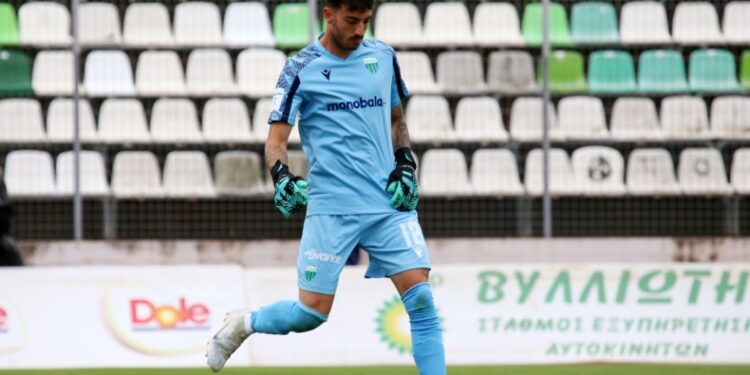 Λεβαδειακός: Δάνεισε τον Μακάνιο σε ομάδα της Αργεντινής