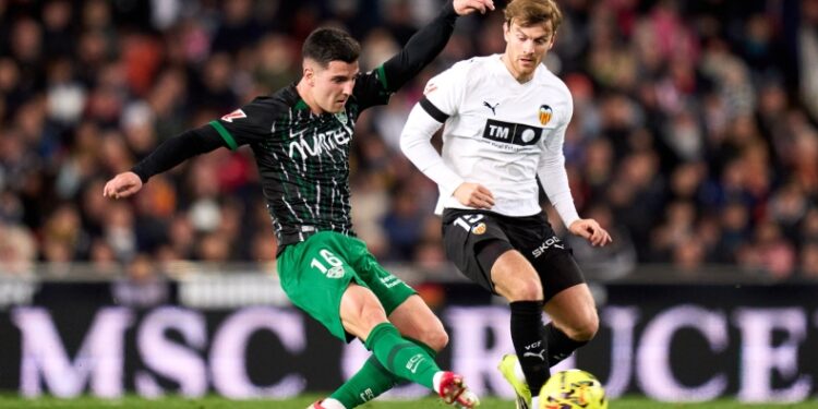 Βαλένθια -1: Συνεχίζεται η κατρακύλα των Νυχτερίδων