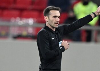 Eλληνα διαιτητή, αυτή είναι η ευκαιρία σου!