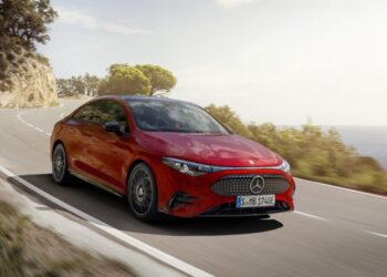 Αυτά είναι τα ασφαλέστερα αυτοκίνητα του πλανήτη για το 2025