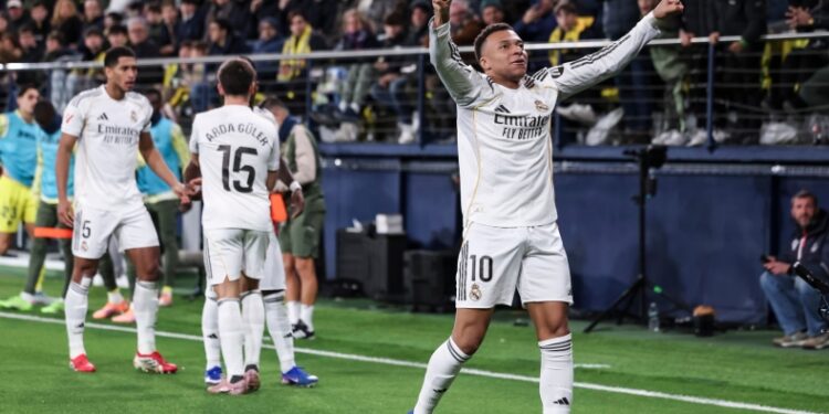 Βιγιαρεάλ -2: «Απόδραση» με Μπαπέ κι επιστροφή στην κορυφή