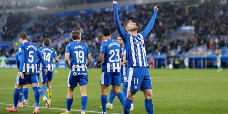 Αλαβές -1: Γκέλαραν οι Βερδιμπλάνκος