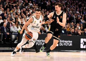 Μέχρι πότε θα τον σώζει ο Σλούκας…