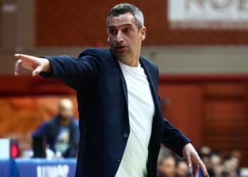 Παπανικολόπουλος: «Έκπληξη και για μένα η απόδοση των παικτών μου»