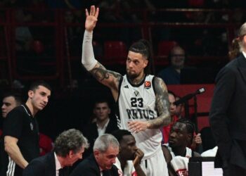 Χάκετ: «Θα δείχνω το χειροκρότημα στο ΣΕΦ στα παιδιά μου!»