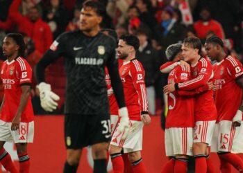 Μπενφίκα -1: Νίκη με ζόρι για την ομάδα του Παυλίδη