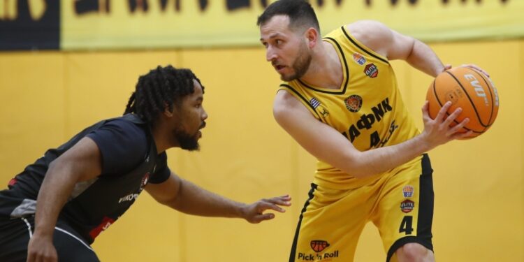 Elite League: Η Δάφνη «πάτησε» τον Βίκο στην έδρα της!