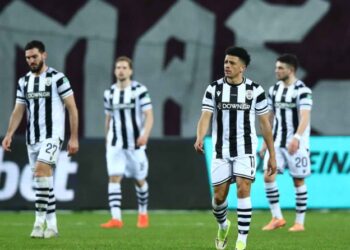 Λουτσέσκου: «Η ομάδα είναι ξεζουμισμένη»