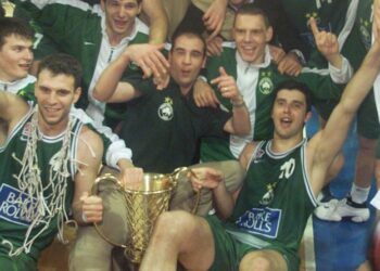 Παναθηναϊκός: Ποιο είναι το λάβαρο που κατέβηκε από το Telecom Center Athens και η «προειδόποίηση» του Γιαννακόπουλου