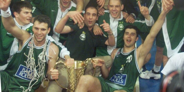 Παναθηναϊκός: Ποιο είναι το λάβαρο που κατέβηκε από το Telecom Center Athens και η «προειδόποίηση» του Γιαννακόπουλου