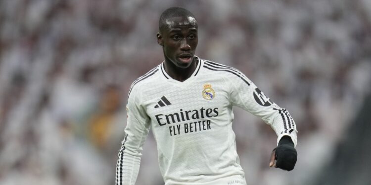 Ρεάλ Μαδρίτης: Νέος τραυματισμός, βγήκε νοκ άουτ και ο Μεντί