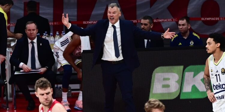 Γιασικεβίτσιους: «Τα σουτ του Φουρνιέ δείχνουν ότι έκανα πολύ κακή δουλειά!»