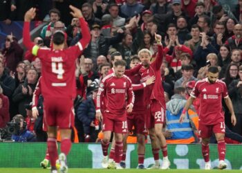 Λίβερπουλ -0: Ο νόμος του «Άνφιλντ» την έστειλε στους «8»!