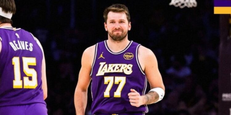 Λέικερς: Στην Ευρώπη για θεραπεία ο Ντόντσιτς