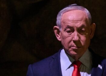 Ανάλυση Guardian: Σε έναν πόλεμο δίχως νικητές, ο Νετανιάχου μοιάζει ο μεγαλύτερος χαμένος