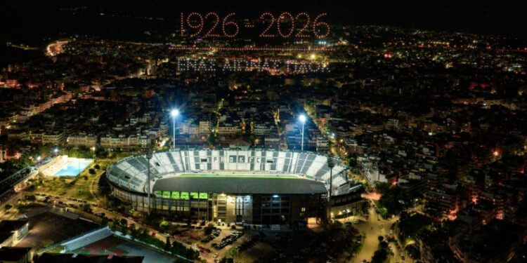 100 χρόνια ΠΑΟΚ: Το μεγαλύτερο drone show στην Ελλάδα «φώτισε» την Τούμπα