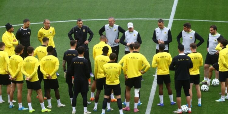 ΑΕΚ: Οι αποφάσεις που θα κληθεί να πάρει ο Νίκολιτς ενόψει Λεωφόρου