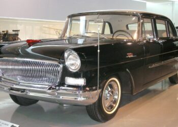 Hongqi: Η αγαπημένη μάρκα του Μάο Τσε Τουνγκ έρχεται στην Ευρώπη