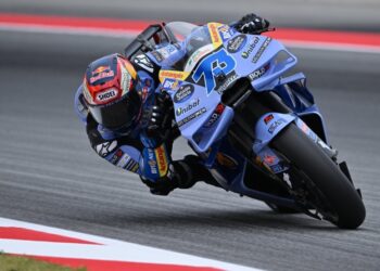 MotoGP:  O Άλεξ Μάρκεθ ταχύτερος στο FP1 της Βαρκελώνης, πτώση για τον Μαρτίν