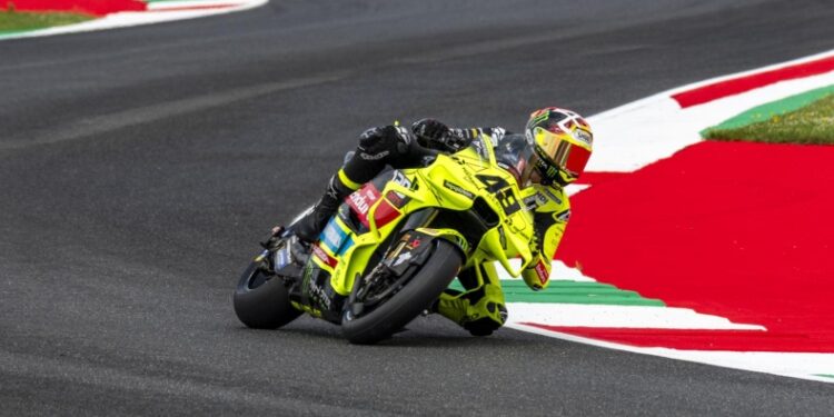 MotoGP, Ιταλία: «Σάρωσε» στις δοκιμές της Παρασκευής ο Ντι Τζιαναντόνιο