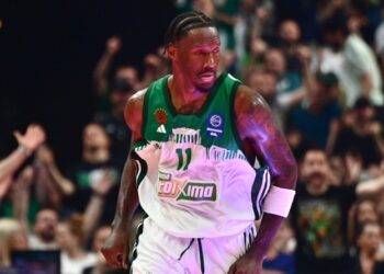 Χέιζ-Ντέιβις για την εμφάνισή του στο  Game 1: «Αισθανόμουν ότι απογοήτευσα τους συμπαίκτες μου»
