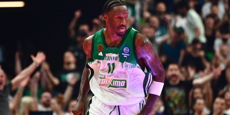 Χέιζ-Ντέιβις για την εμφάνισή του στο  Game 1: «Αισθανόμουν ότι απογοήτευσα τους συμπαίκτες μου»