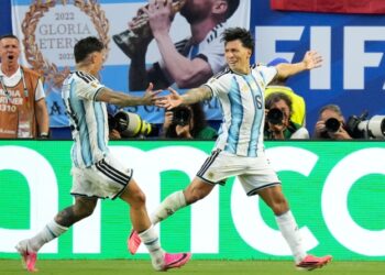 Αργεντινή -2 παρ. (1-1 κ.δ): Πρόκριση με την ψυχή στο στόμα!