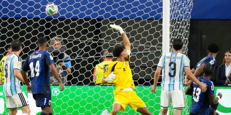 Αργεντινή -1: Μπροστά στο σκορ με τον Μαρτίνες (vid)