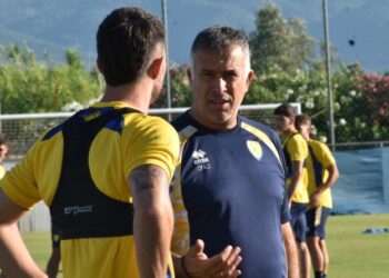 Αναστασίου: «Κοιτάμε και την αγορά της Κύπρου»
